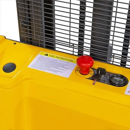 Штабелер электрический самоходный CDD15R-E (N) (1500 кг; 3,3 м; 24В / 105Ач) SMARTLIFT (SMART) купить в Туле