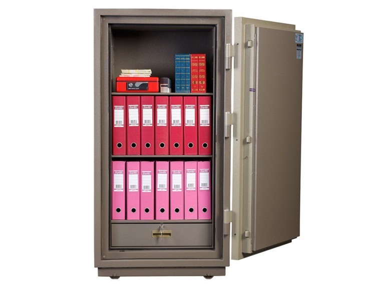 Огнестойкий сейф Valberg FRS-140.T-CL купить в Туле