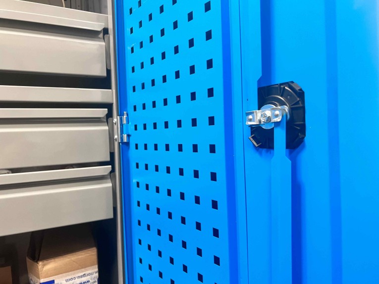 Шкаф инструментальный TNC 180.B1.S5 купить в Туле