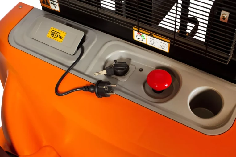 Штабелер электрический самоходный, поводковый 1,5 т - 3 м Вилы: 1150 , Гелевая АКБ, WS1530 SIBLINE купить в Туле